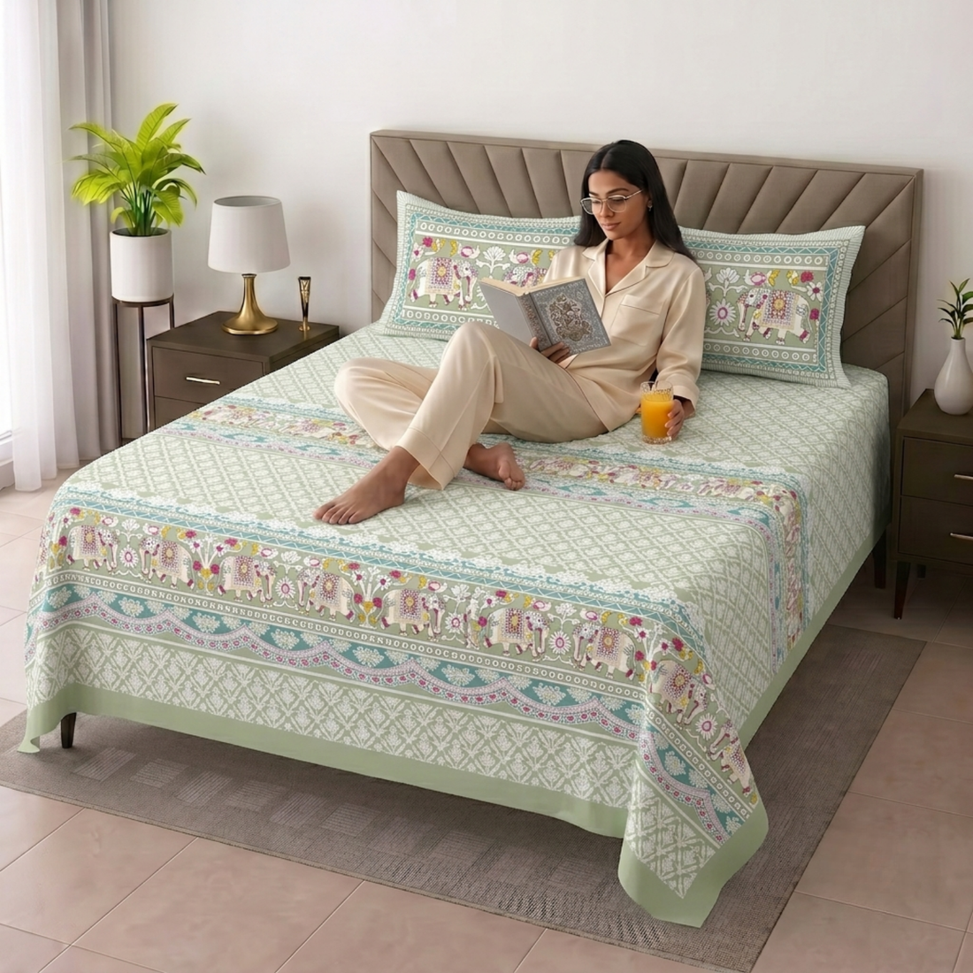 Green Geometric Jumbo Size Cotton Bedsheet with 2 Pillow Covers